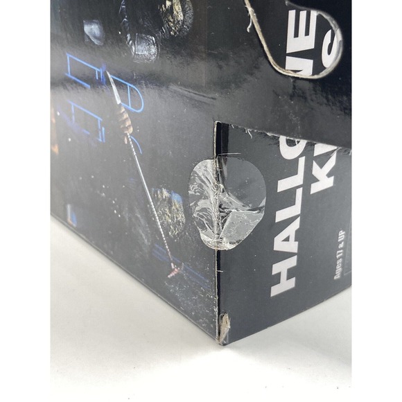 NECA Halloween Kills MICHAEL MYERS Ultimate 7" Action Figure 93N051221 - Picture 6 of 12